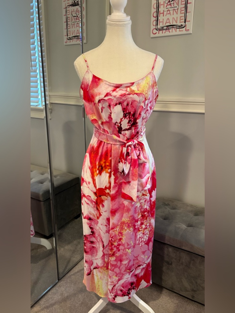 Natori Satin Floral Tie-Waist Slip Dress Size M